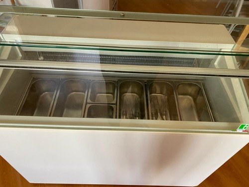 Vetrina gelati - vetrina,
